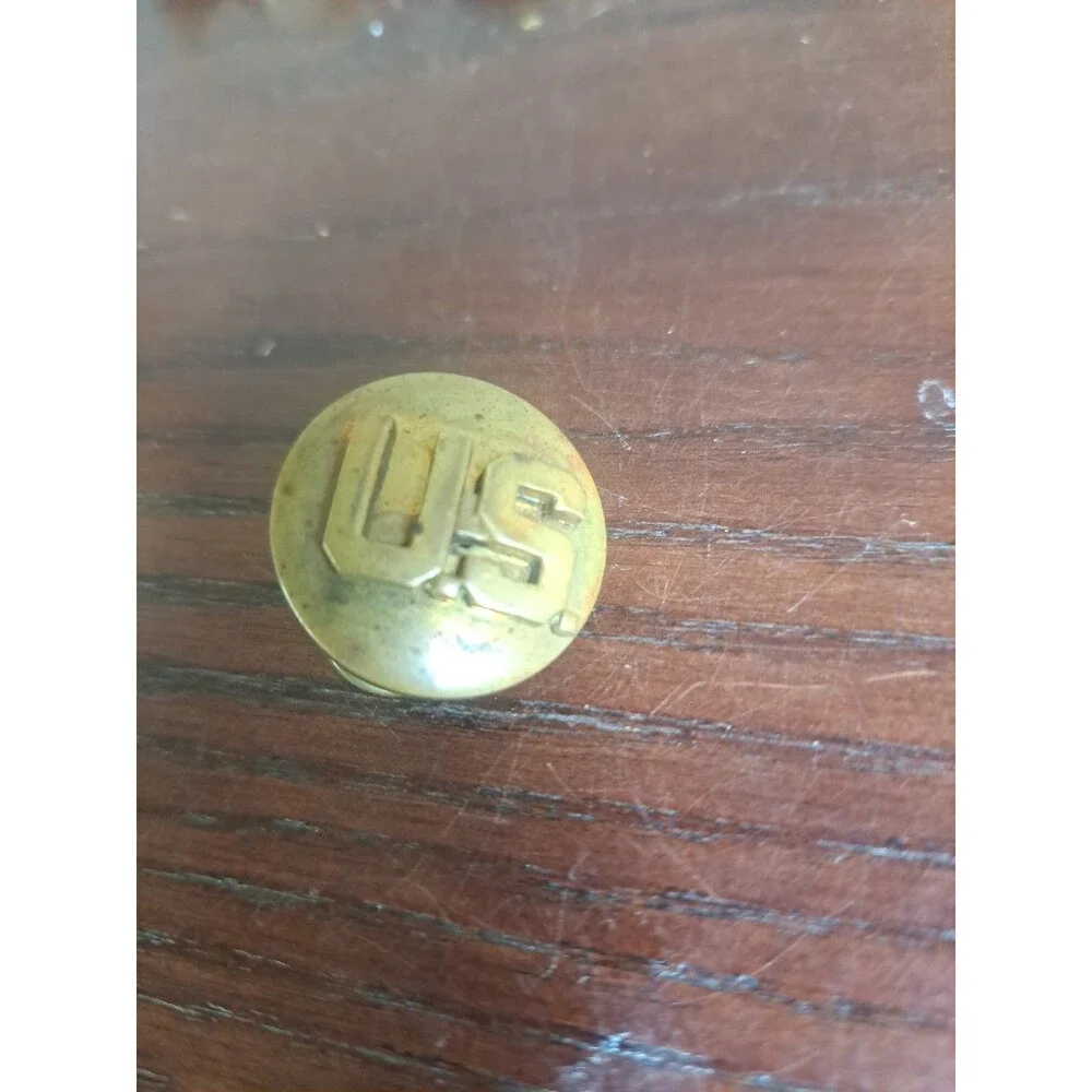 Vintage U.S. Army Brass Enlisted Insignia Pin